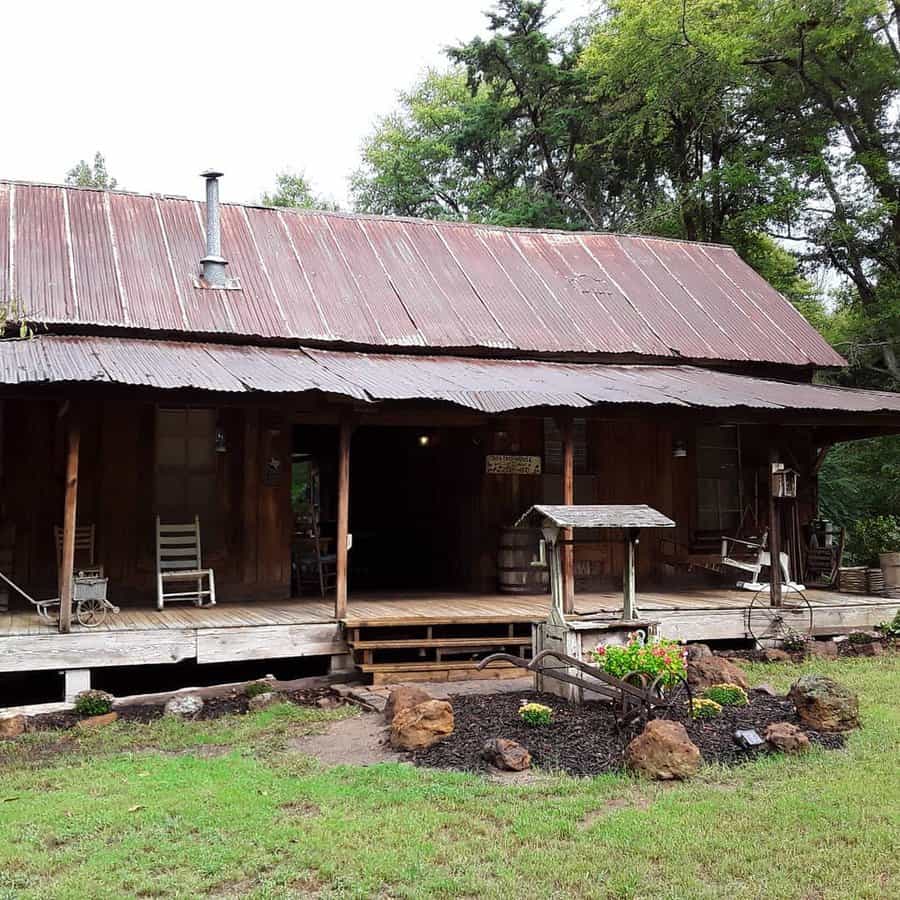 dogtrot breezeway
