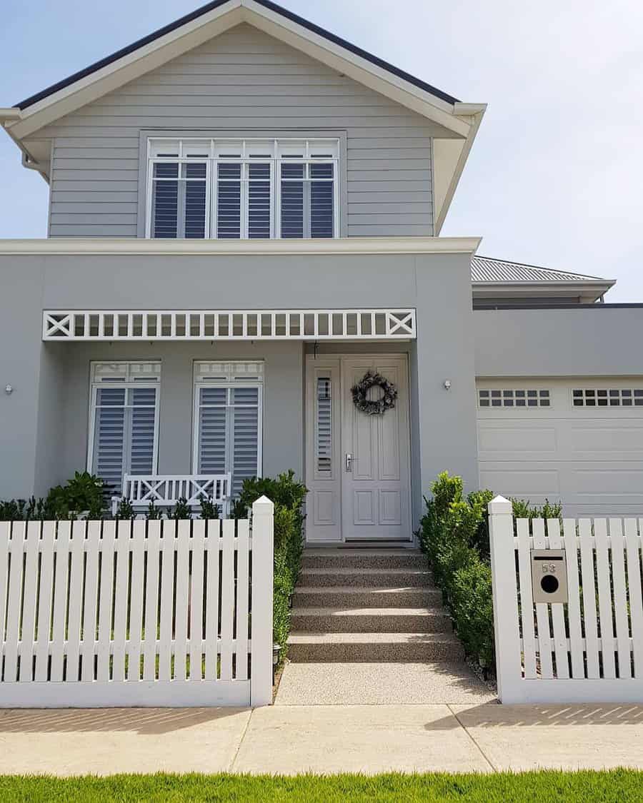 Front garden with staircase steps