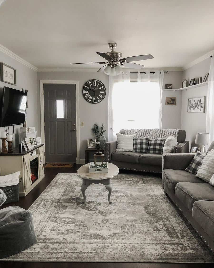 ceiling fan with lighting