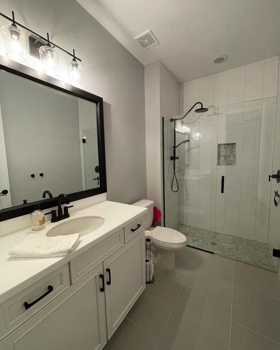 Small bathroom with black fixtures 