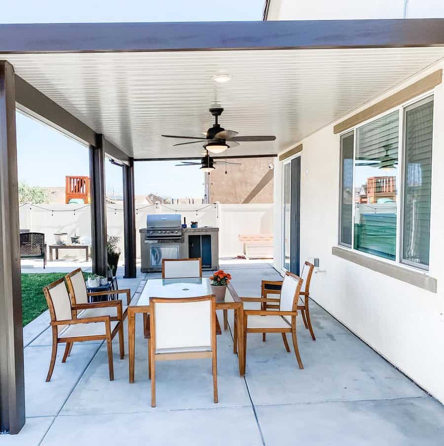 Aluminum patio cover