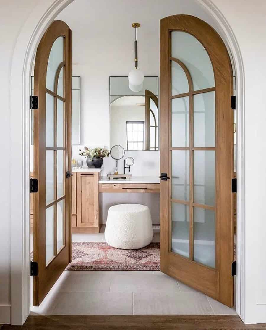 Bathroom door with frosted glass