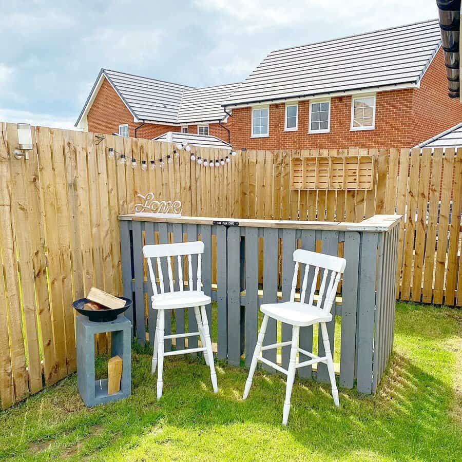 Wood bar and stool