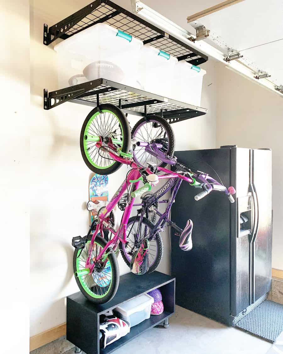 Wall mounted metal bike rack