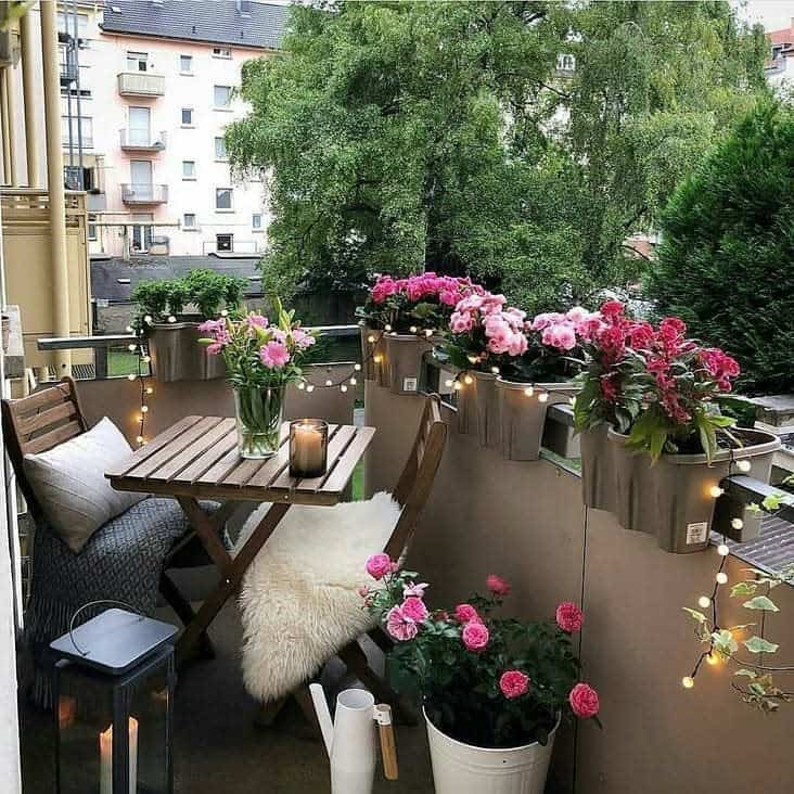 Balcony garden