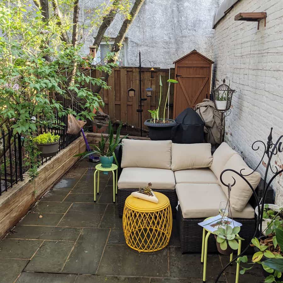 Patio garden with greenery