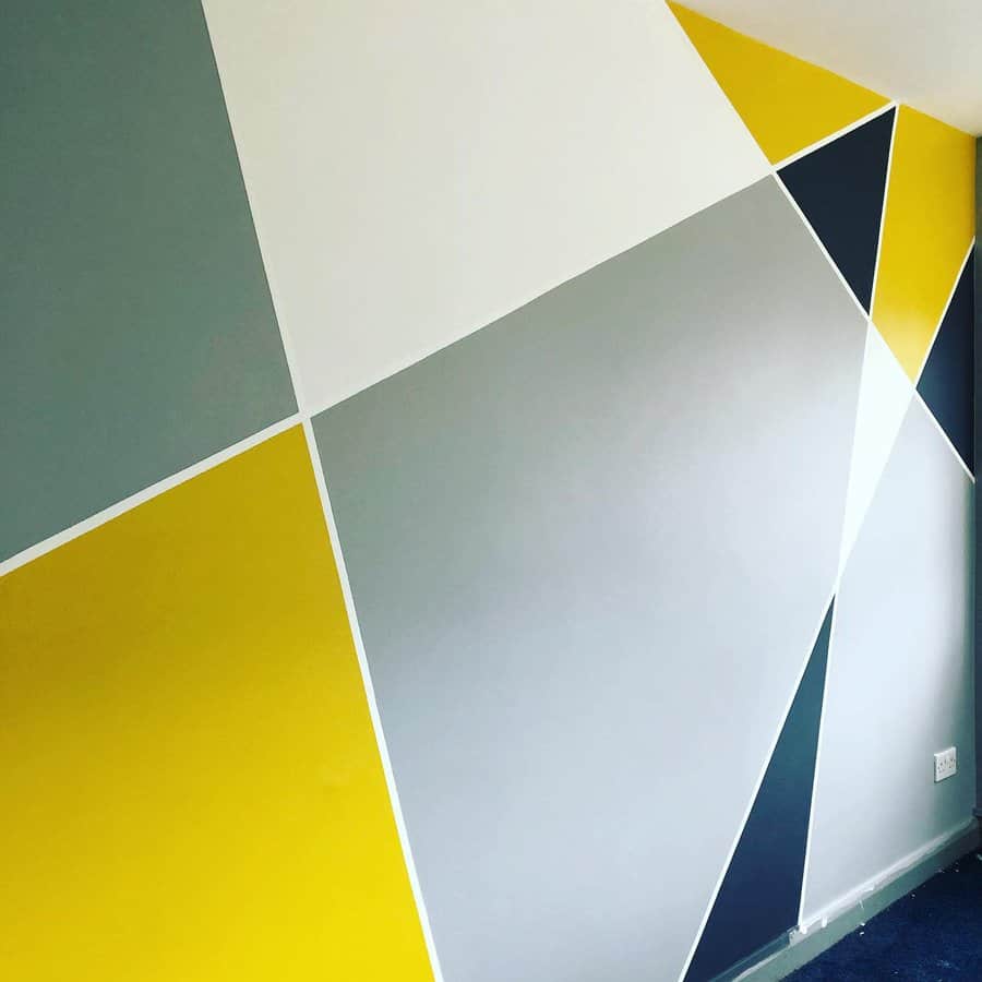 Geometric wall paint