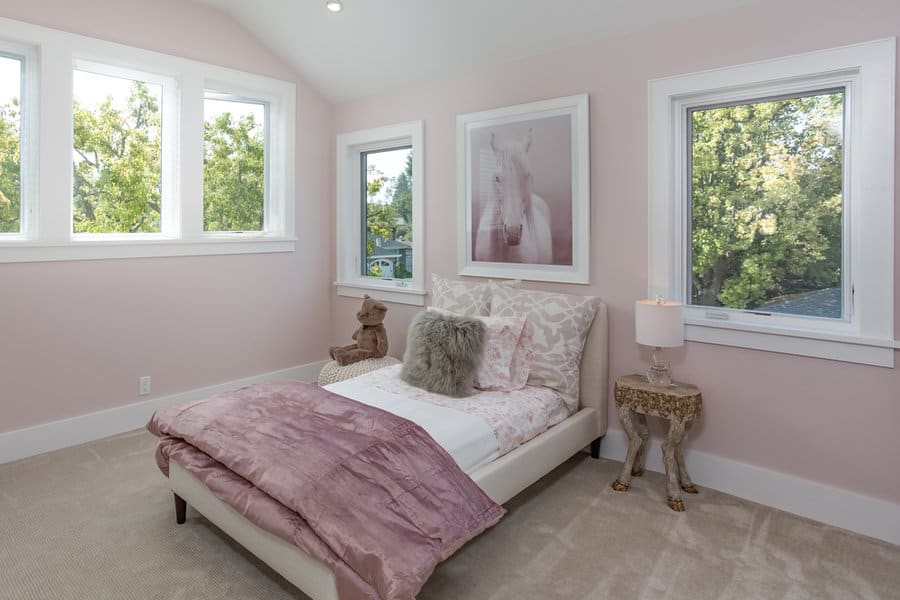 pink teenage bedroom