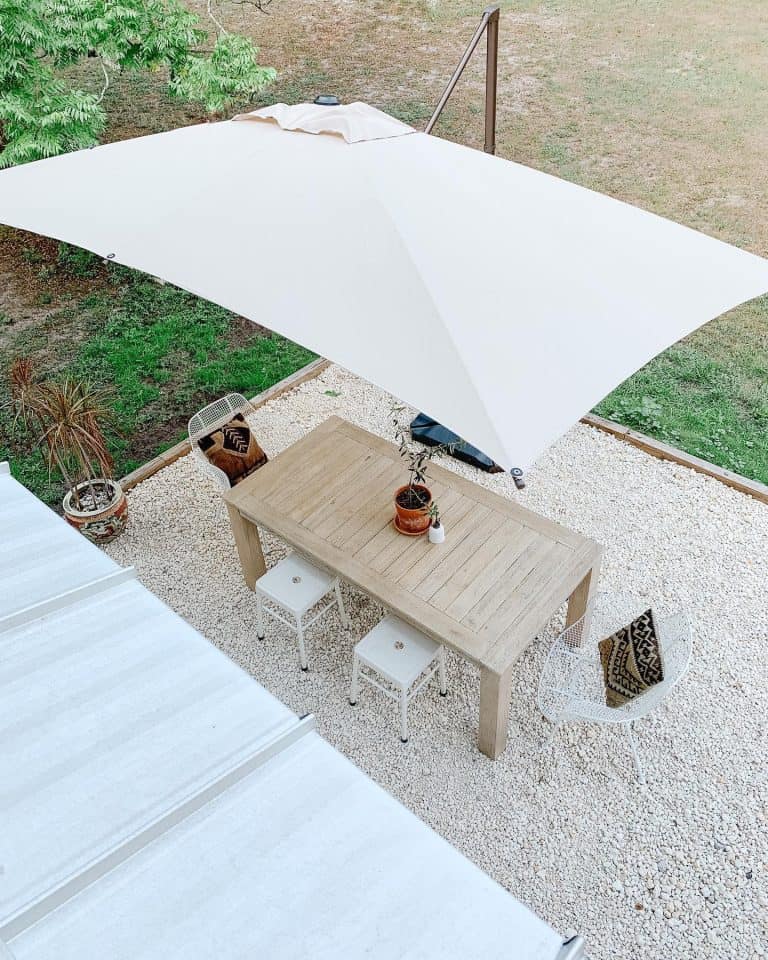 17 Cheap Backyard Patio Ideas That You Can DIY - Trendey