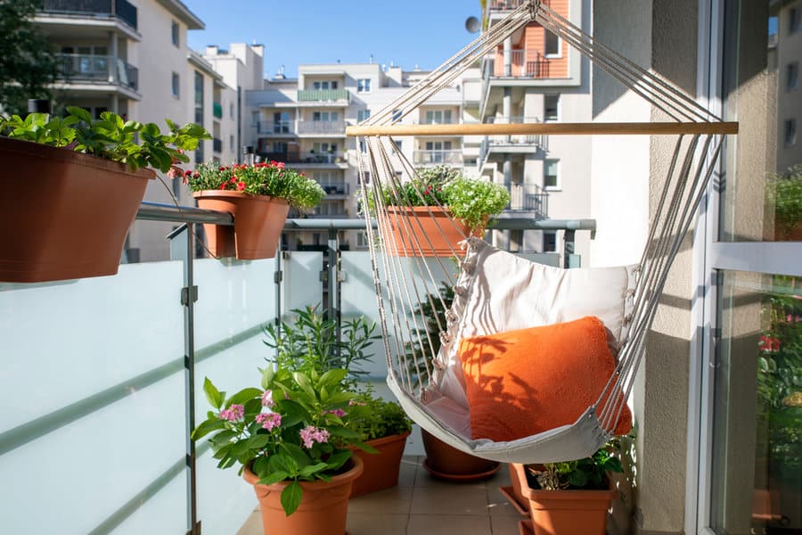 Balcony hanging hammock