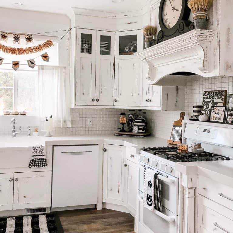 The Top 69 Kitchen Cabinet Ideas - Trendey