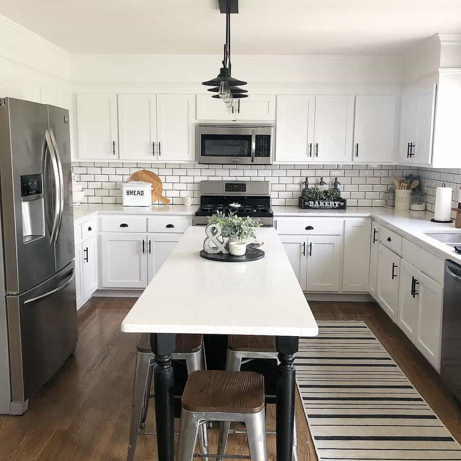 Farmhouse kitchen with rug runner