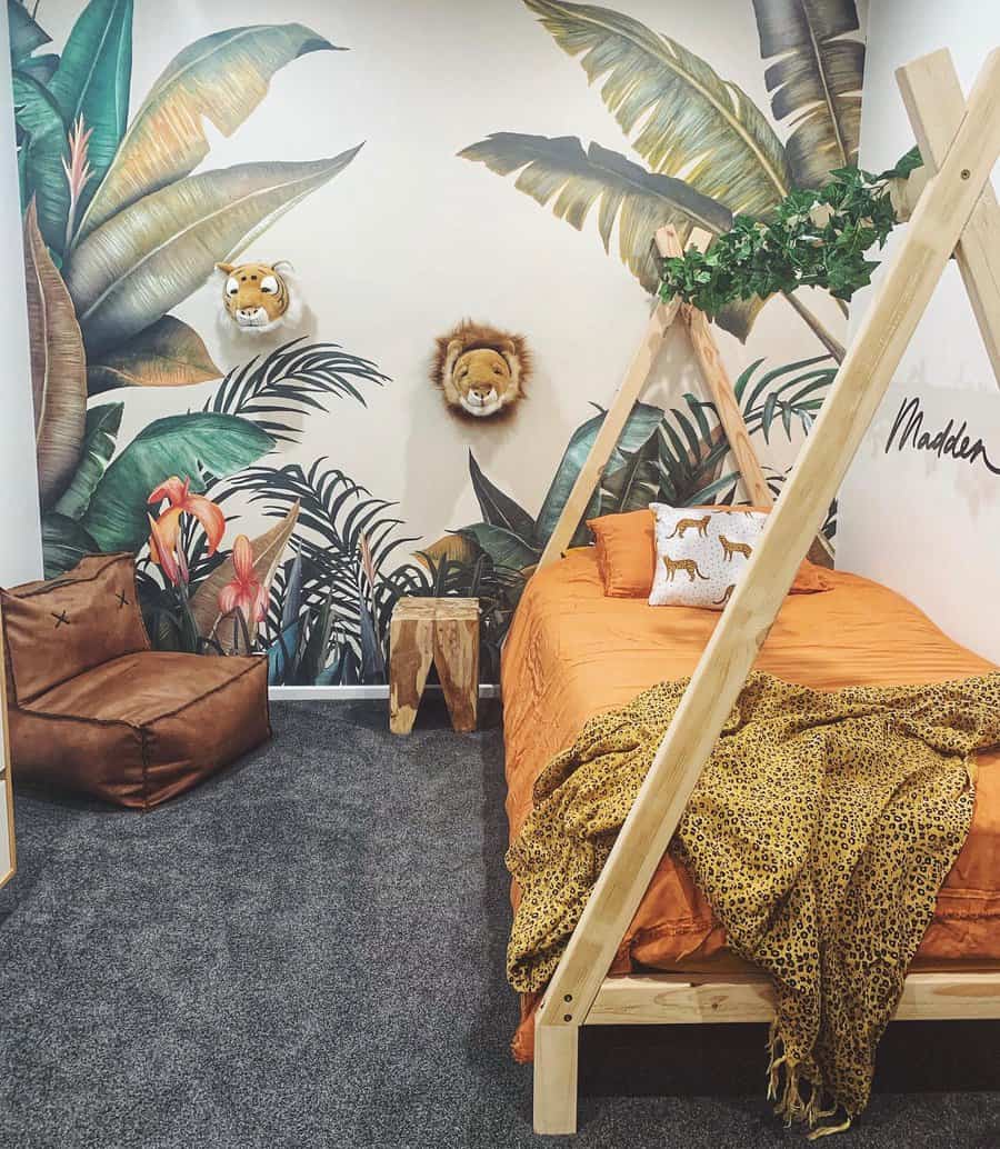 kids jungled themed bedroom