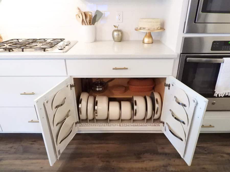 Cabinet door rack