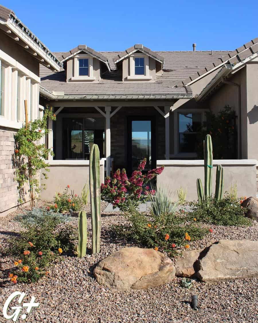 Front garden with low-maintenance plants