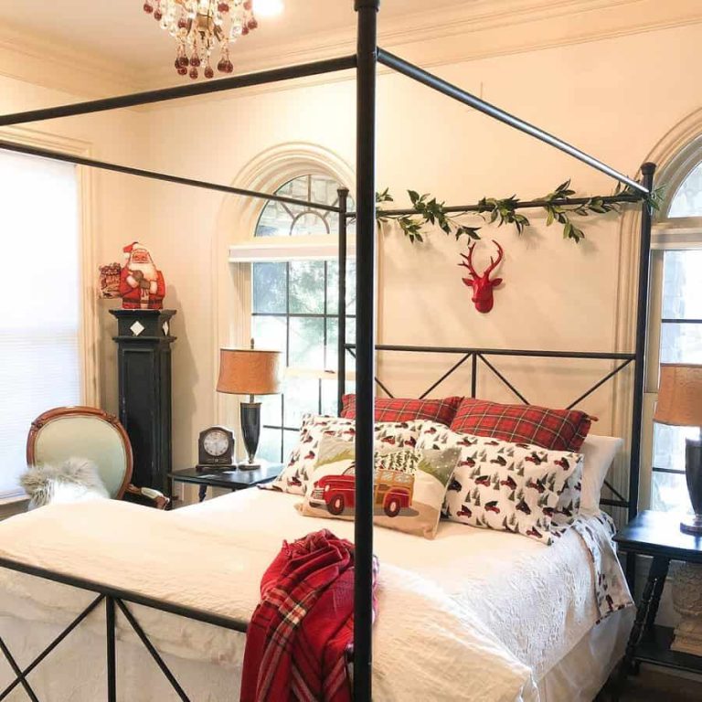 29 Canopy Bed Ideas for a Dreamy Bedroom