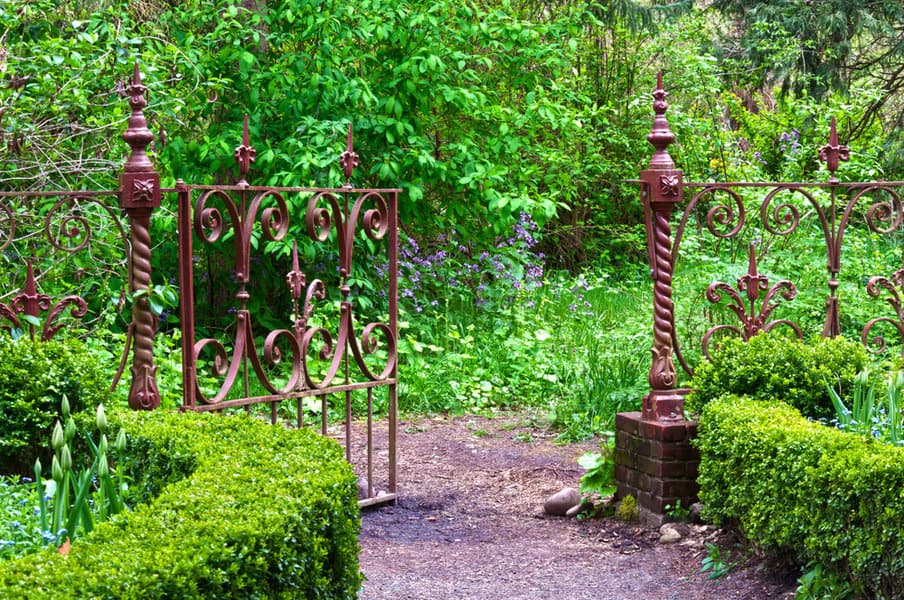 Metal fence