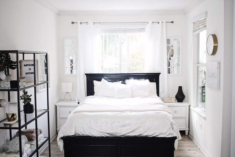 Minimalist Apartment Bedroom Ideas katienicole.home
