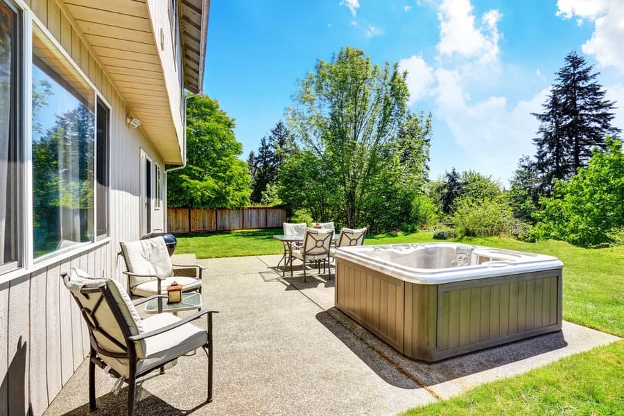 Hot tub deck