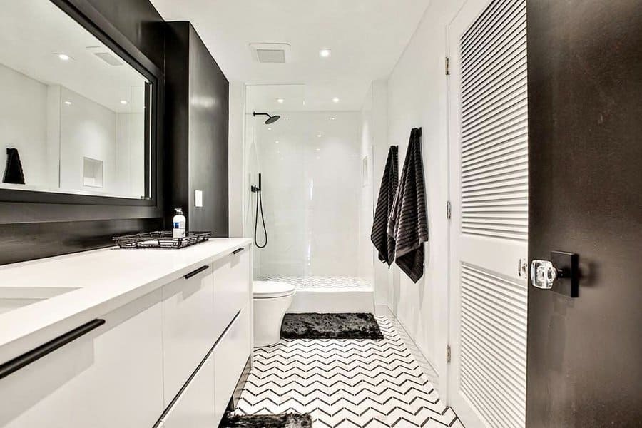 Small bathroom with black fixtures 