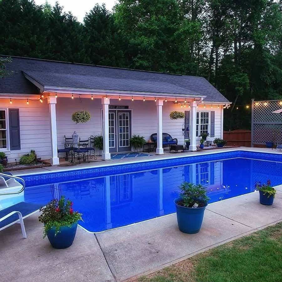 Modern Backyard Pool Ideas