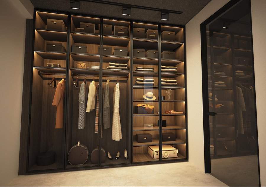 Walk in closet