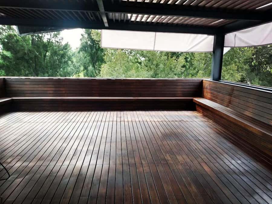 built-in deck bench