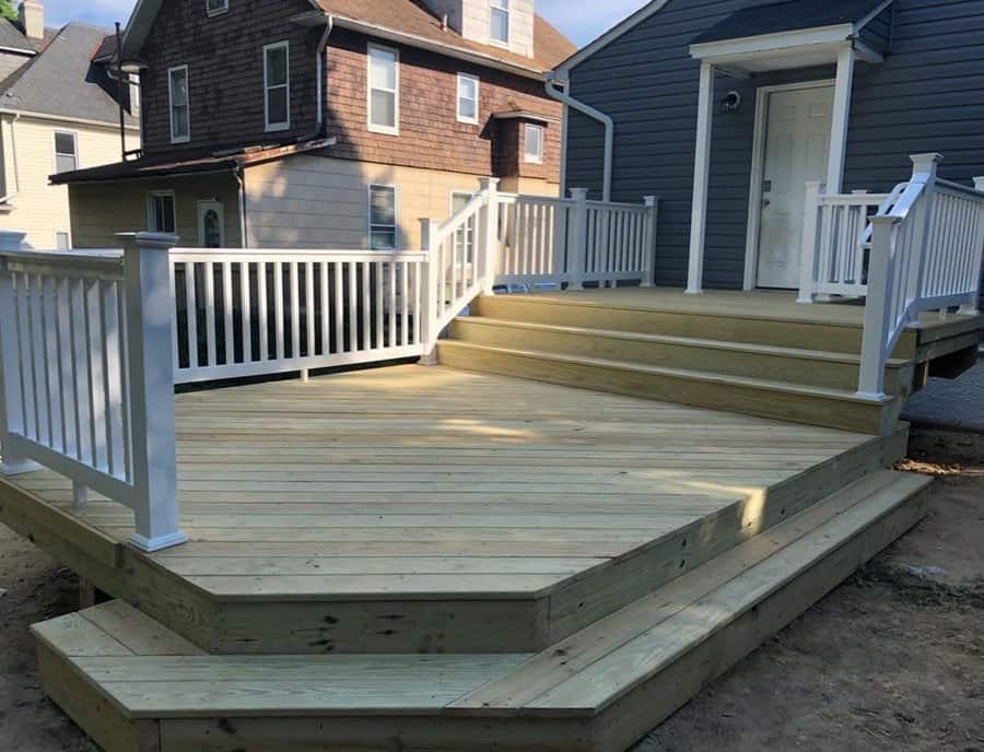 Full white deck railing