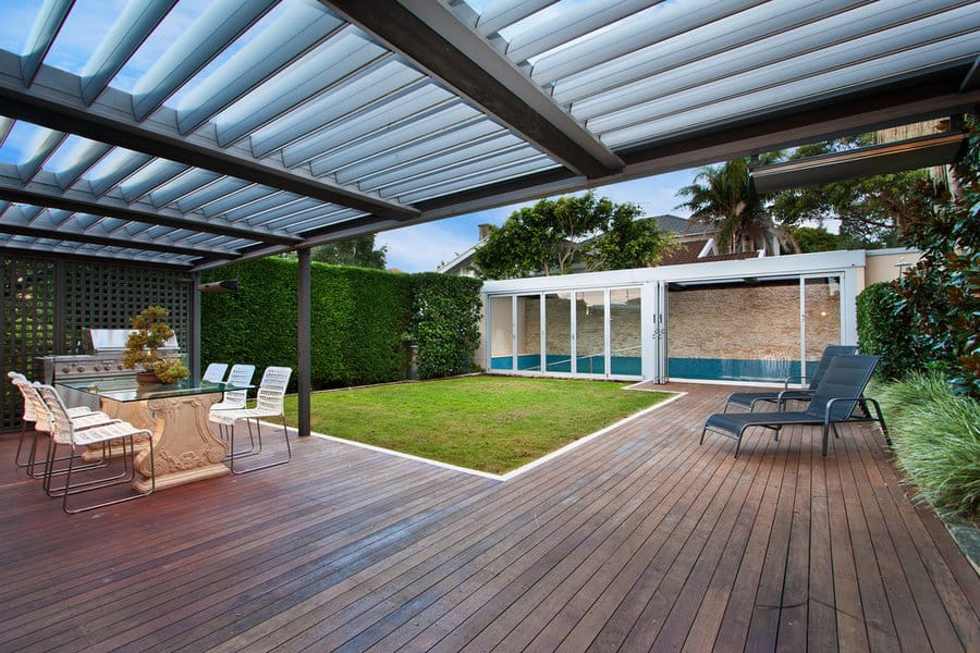 Modern pergola