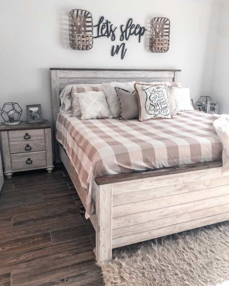 18 Country Bedroom Ideas for a Rustic Style - Trendey