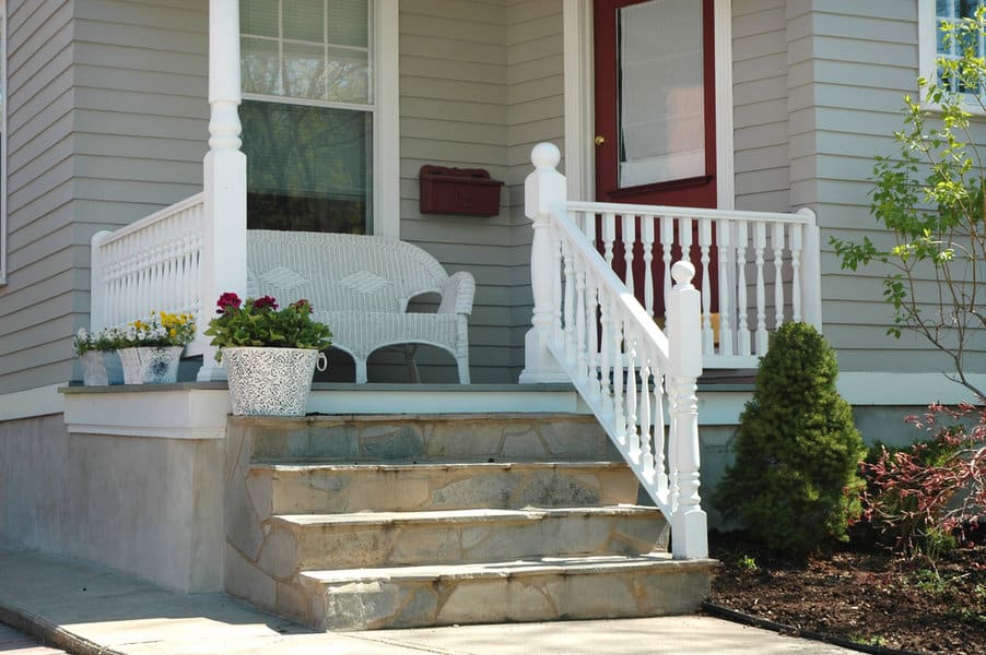 Contemporary porch railing