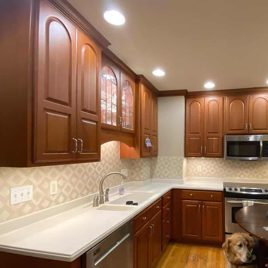 Kitchen painted tile backsplash