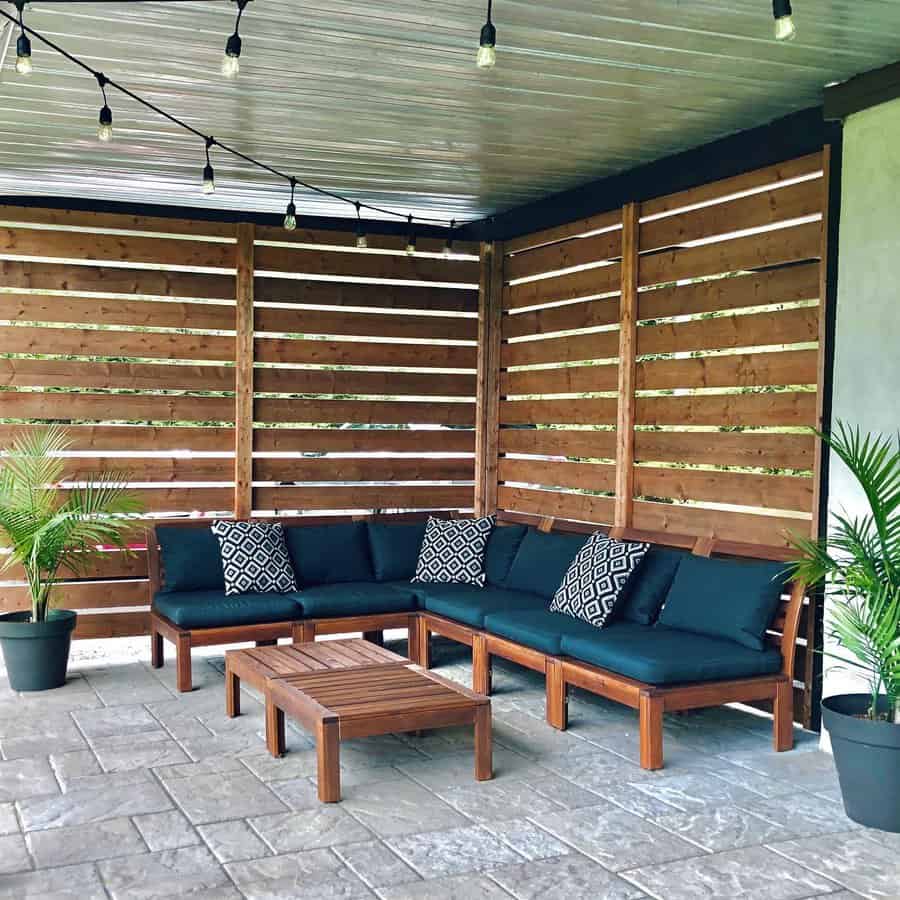 back porch with privacy screen