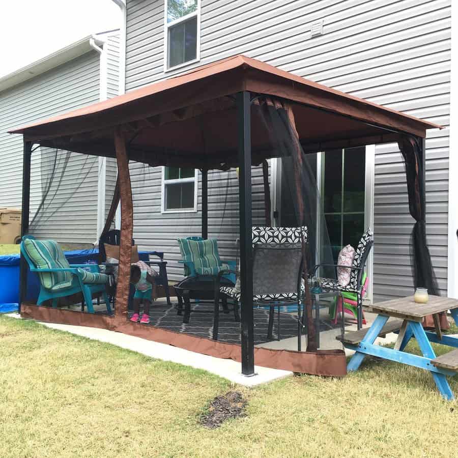 Gazebo with screen