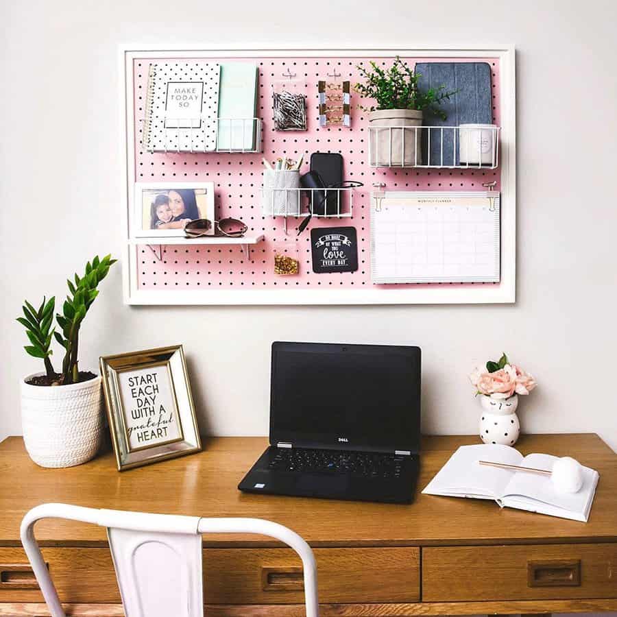 Pegboard organizer