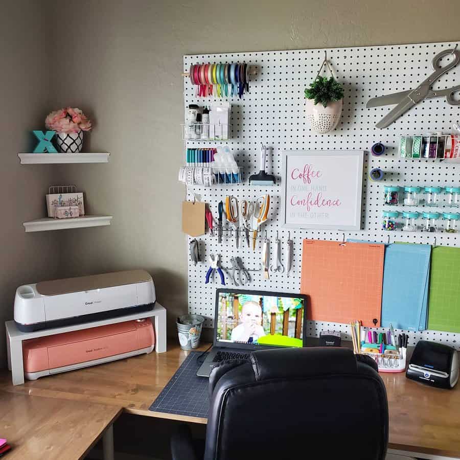 Pegboard organizer