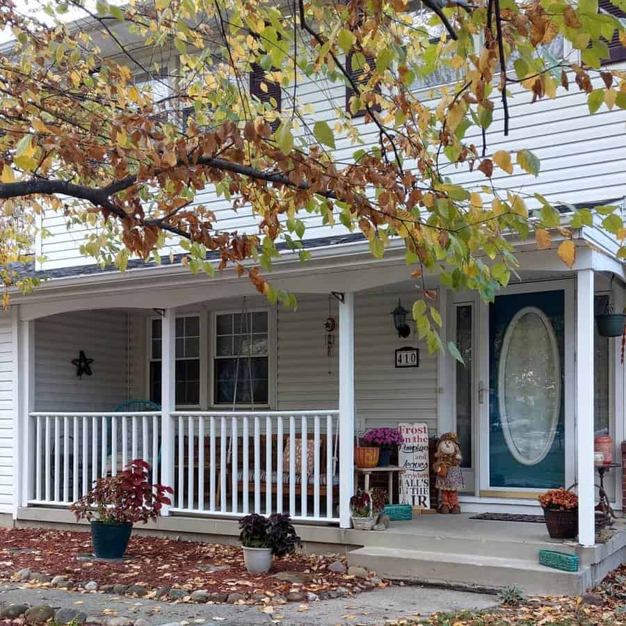 All white deck railing