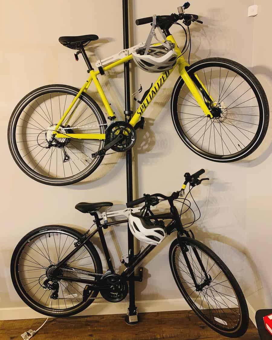 Wall mounted metal bike rack