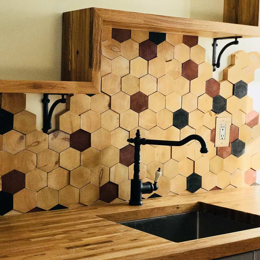 Rustic kitchen backsplash