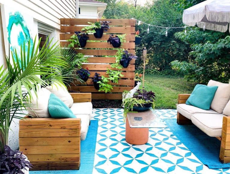 17 Cheap Backyard Patio Ideas That You Can DIY Trendey