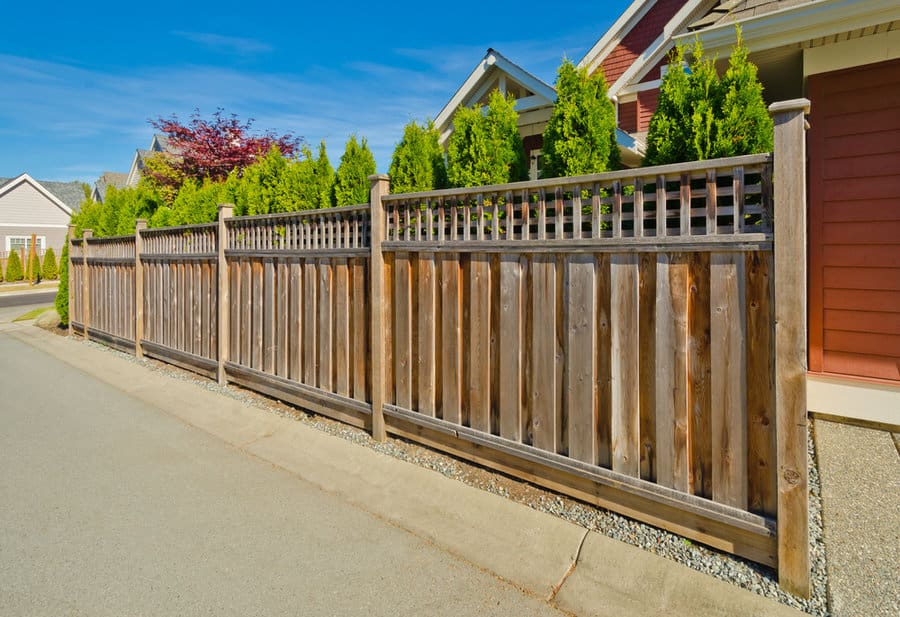 Rustic privacy fence