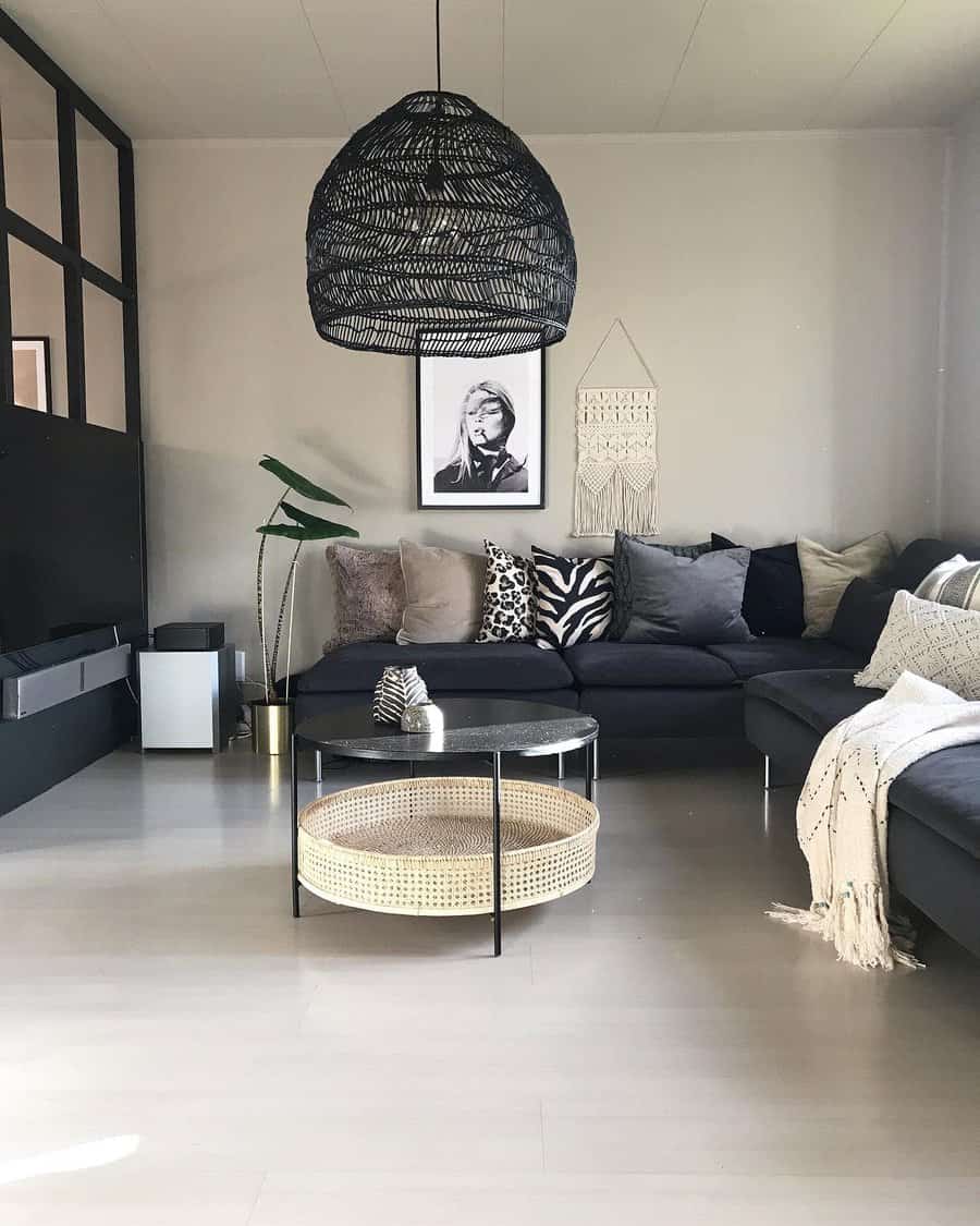 Chic living room with gray Scandinavian decor