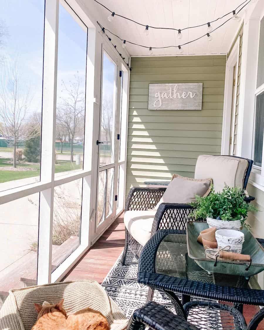 small porch with screen