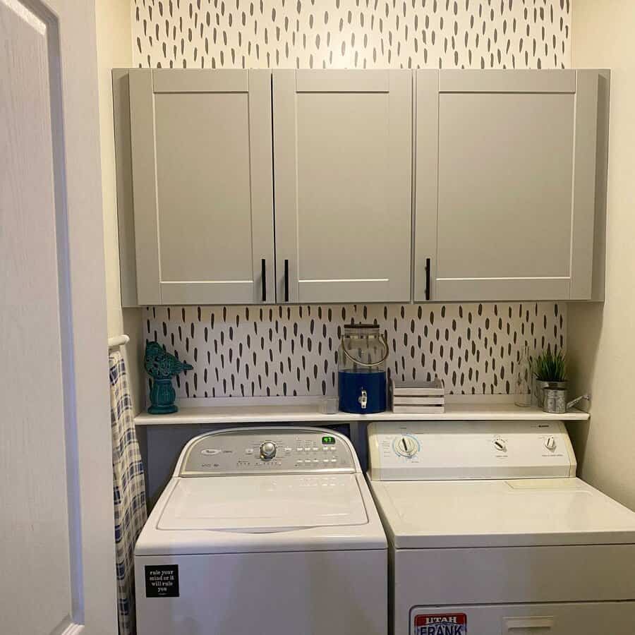 laundry accent wallpaper