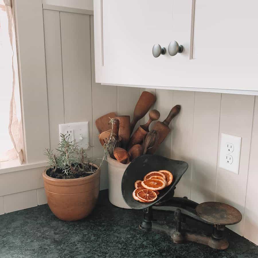 Shiplap kitchen backsplash