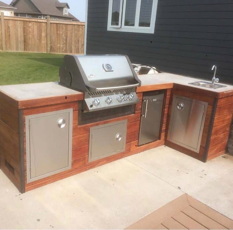 13 Outdoor Kitchen Ideas and Suggestions in 2024