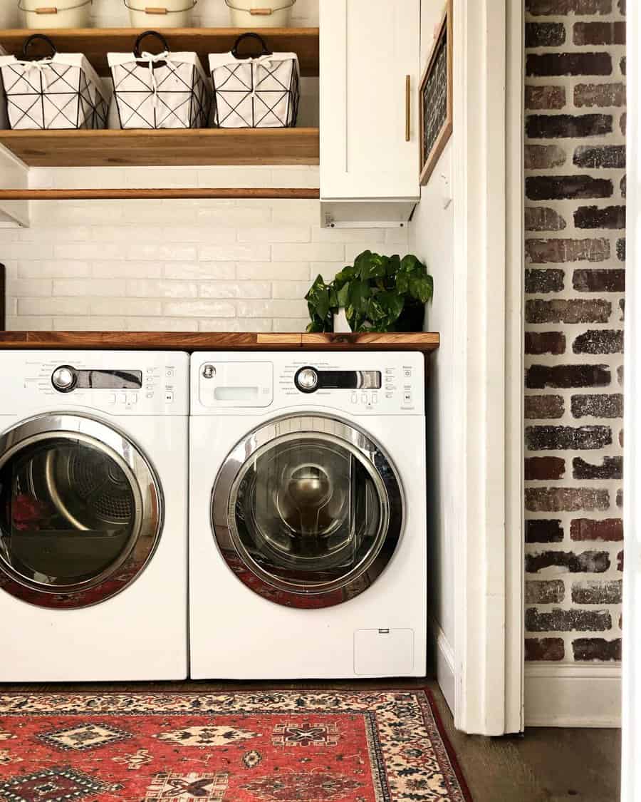 Laundry backsplash