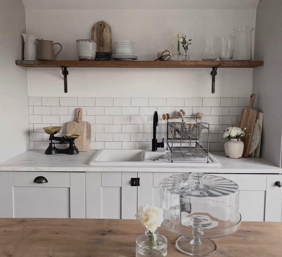 Shabby chic rustic kitchen