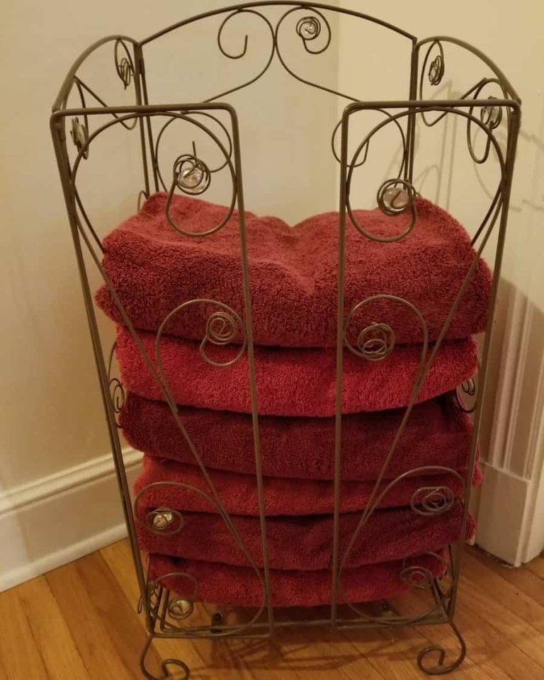 19 Towel Storage and Organization Ideas