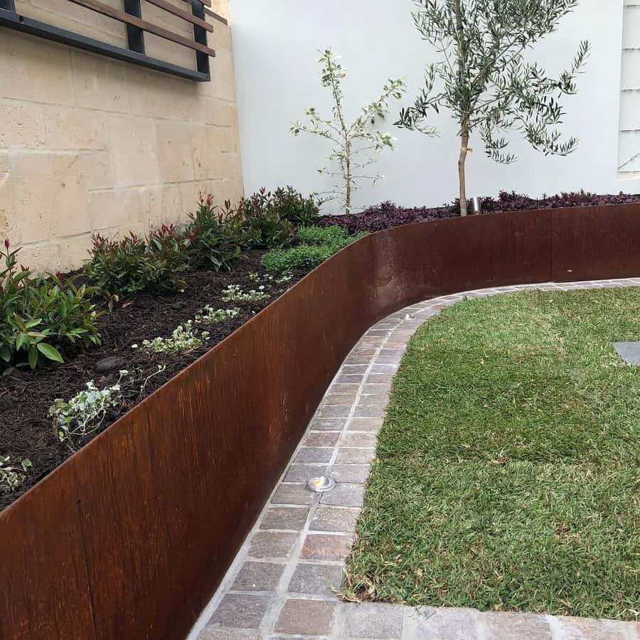 Stone edging